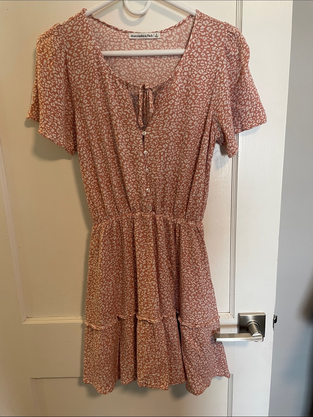 Abercrombie & Fitch Dusty Rose Floral Waist-Tiered Short Sleeve Mini Dress